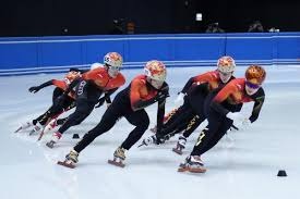 25岁职业球员改行卖肠粉：对中国足球死心了